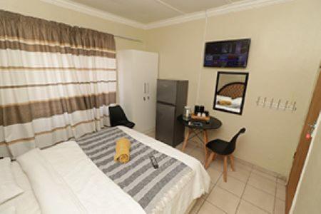 Quintax Guest House Pretoria-Noord Dış mekan fotoğraf